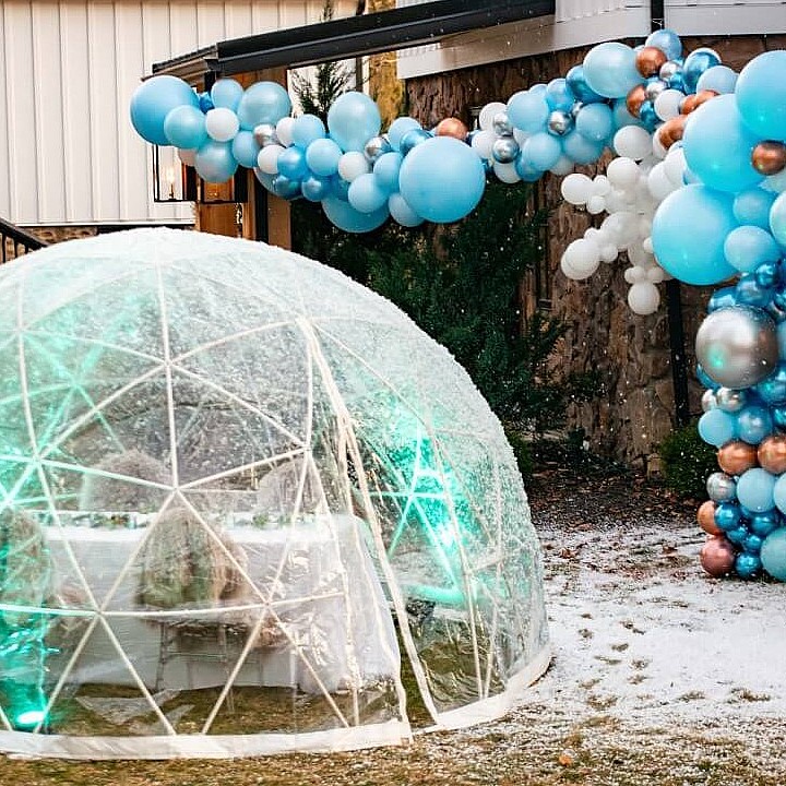 Meet Me in the Igloo