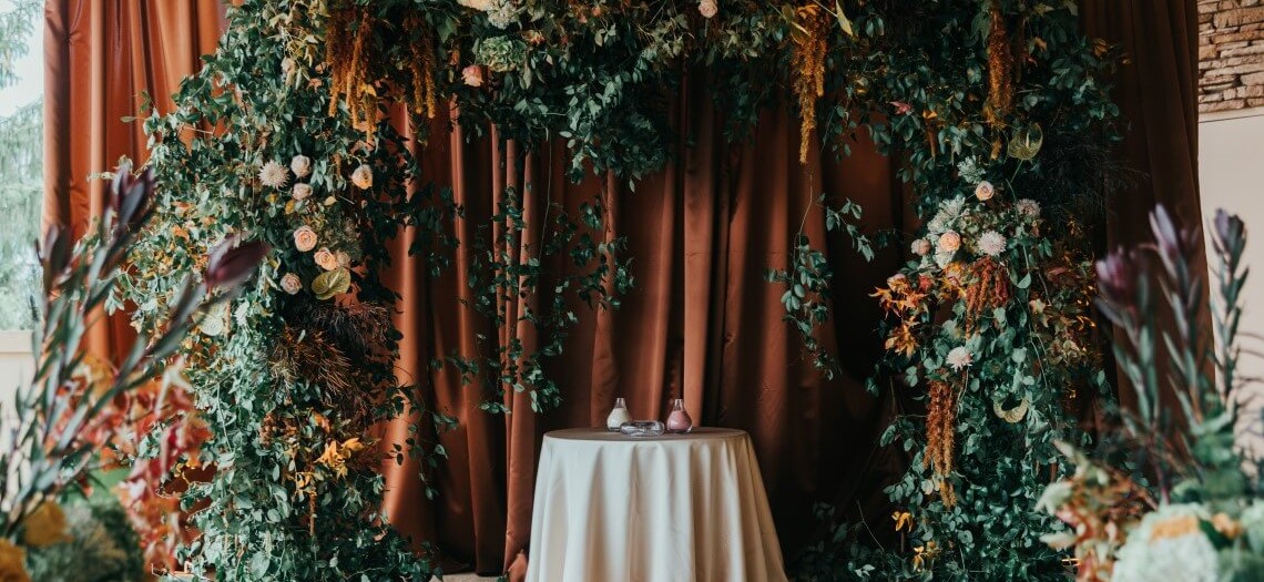 A Copper Woodlands Wedding