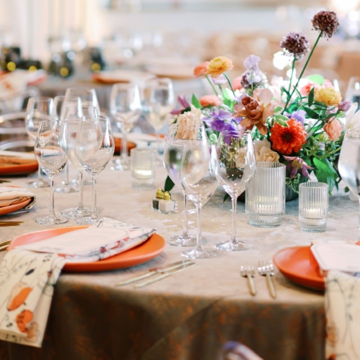 Modern Floral Romance