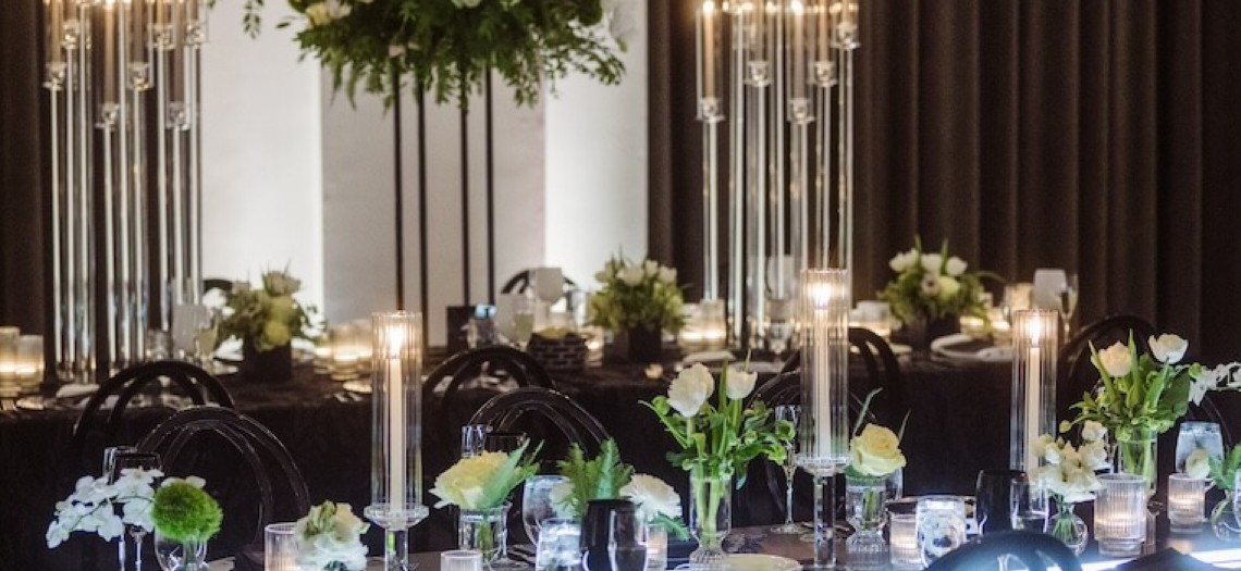 Chic Contrast: Luxe Linens & Bold Decor