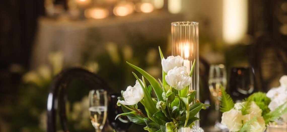 Chic Contrast: Luxe Linens & Bold Decor