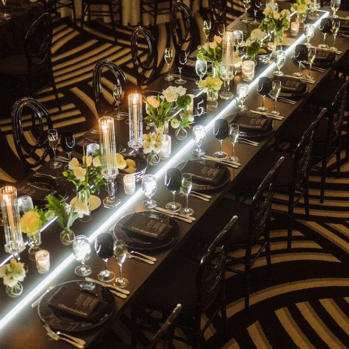 Chic Contrast: Luxe Linens & Bold Decor
