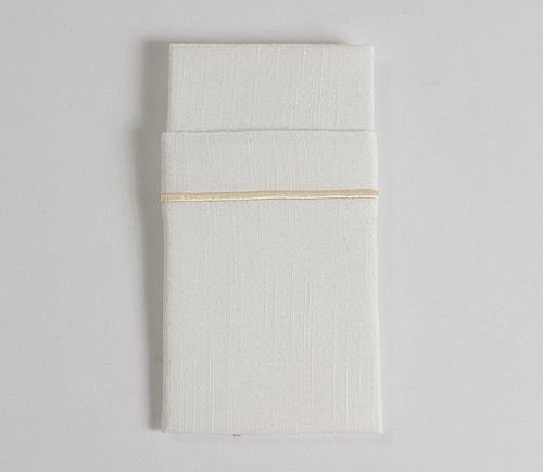 White with Peach Border Micki Napkin